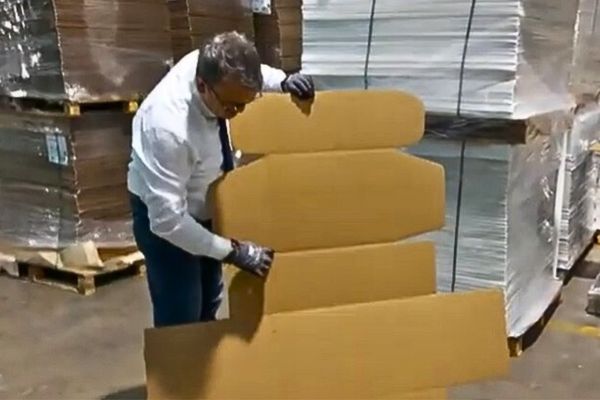 CAJAS Automontables de Envíos 44x31,5x27,5 canal 3 fuerte